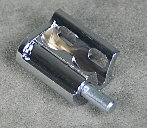 Hinge - Windwing Lower - LH - 1 Per car